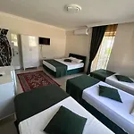 Paradise House 公寓式酒店