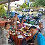 Paradise House Ξενοδοχείο με διαμερίσματα 3*