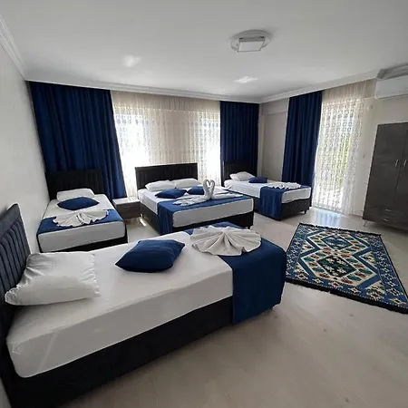 Paradise House Aparthotel