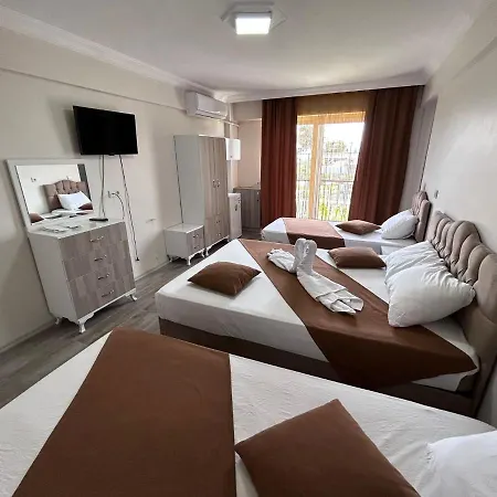 Paradise House Aparthotel
