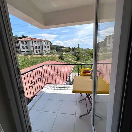 Paradise House Aparthotel