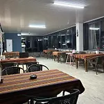 Paradise House 3*