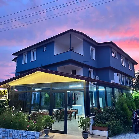 Appart hôtel Paradise House