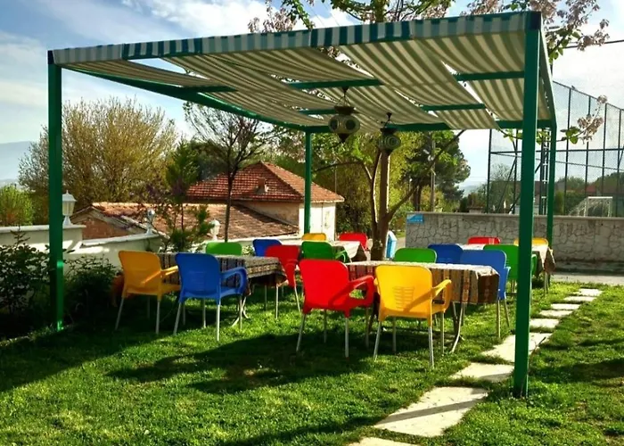 Paradise House Aparthotel 3*