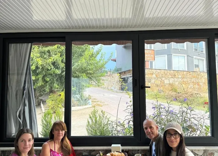 Aparthotel Paradise House